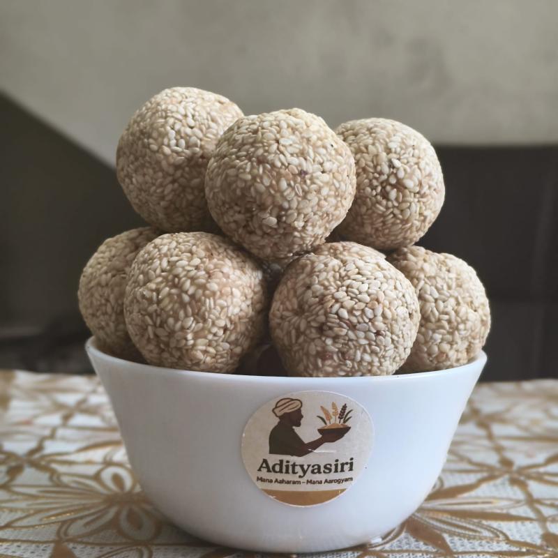 Nuvvula(Till) Laddoo