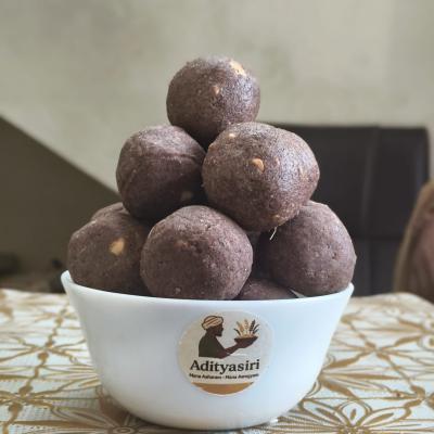 Raagi Laddoo (Finger Millet Laddoo)